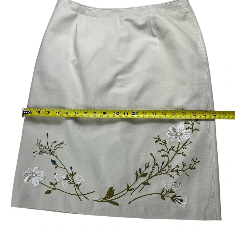 J. Crew A-Line Skirt 100% Cotton Fully Lined Floral Embroidered Size 10 Cottage